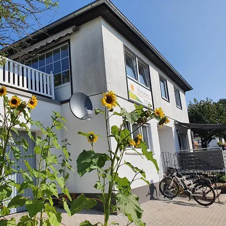 Apartment Haus Sonnenweg 6 Auf Der Sonnenseite Im Westerwald *