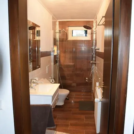 Apartment Haus Sonnenweg 6 Auf Der Sonnenseite Im Westerwald Höhr-Grenzhausen