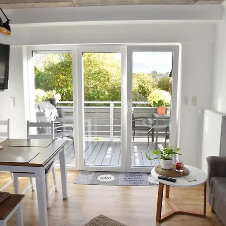 Haus Sonnenweg 6 Auf Der Sonnenseite Im Westerwald * Höhr-Grenzhausen